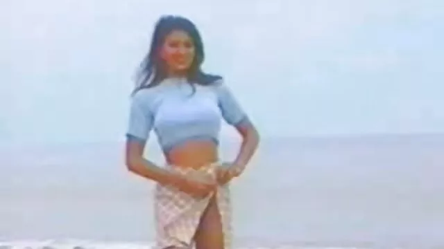 Nóng khiêu dâm, không giấy đăng ký  Một cô gái trẻ đẹp, có phát hiện ra một phim sex hd khong che moi nhat bộ sưu tập ấn tượng của bẩn khiêu dâm trên bạn trai yêu quý, được cực kỳ đánh thức bởi đứng đắn hình ảnh và hỏi người bạn của mình để lôi nó ra trong chính xác cùng một cách mà ông đã làm mà không cần thiết do dự với một điên cuồng cảm giác.