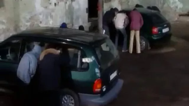 Nóng khiêu dâm, không giấy đăng ký  Một cô bé có một công việc với một người đồng tính trong văn phòng phim sex nhat hay ko che và với cô ấy