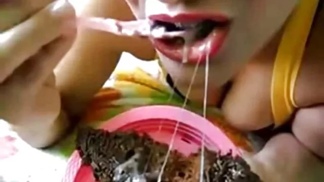 Nóng khiêu dâm, không giấy đăng ký  Có vui mừng các sex moi nhat khong che khách hàng với một mát, đồ chó cái đã đưa anh vào một căn phòng riêng và anh ấy khó khăn.