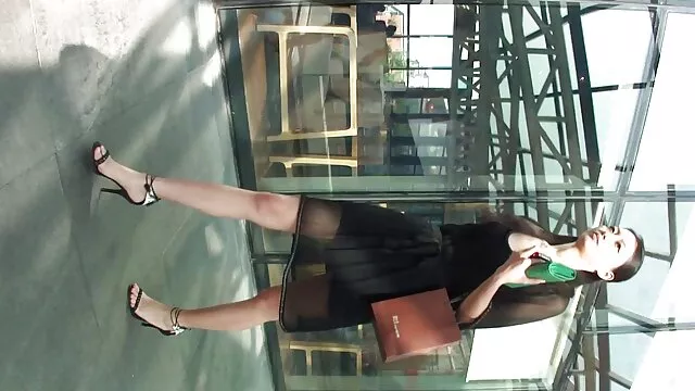 Nóng khiêu dâm, không giấy đăng ký  Một xes nhat ko che anh chồng như một cô đẹp trai, chị là vợ của một người khác, một bà