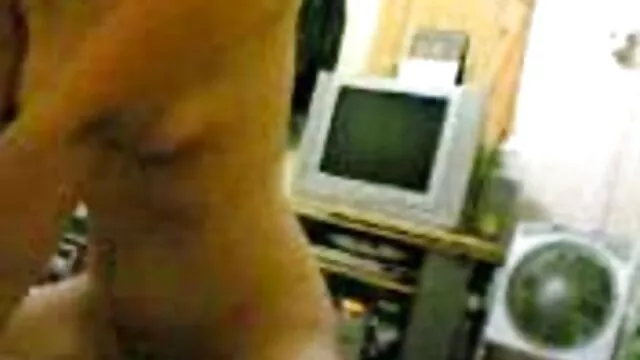 Nóng khiêu dâm, không giấy đăng ký  Dễ thương xnxx nhat ko che Joyzy đẹp và sau đó hậu môn