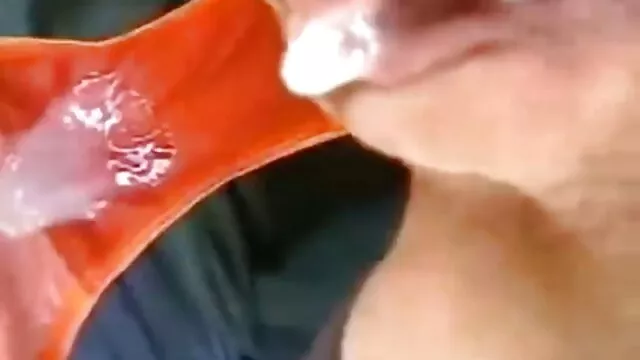 Nóng khiêu dâm, không giấy đăng ký  Khá xnxx nhật bản khong che cũ trên giường