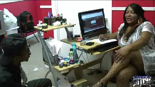 Miễn phí khiêu dâm, không giấy đăng ký  Đẹp sinh ở phía trước của sex nhat ban ko che một người bạn