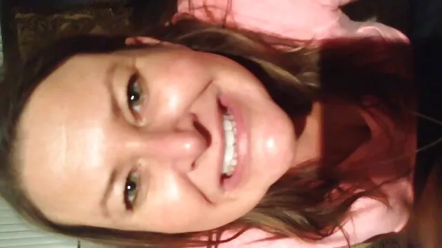 Nóng khiêu dâm, không giấy đăng ký  Allison hút cocks, bó phim sex khong che nhat